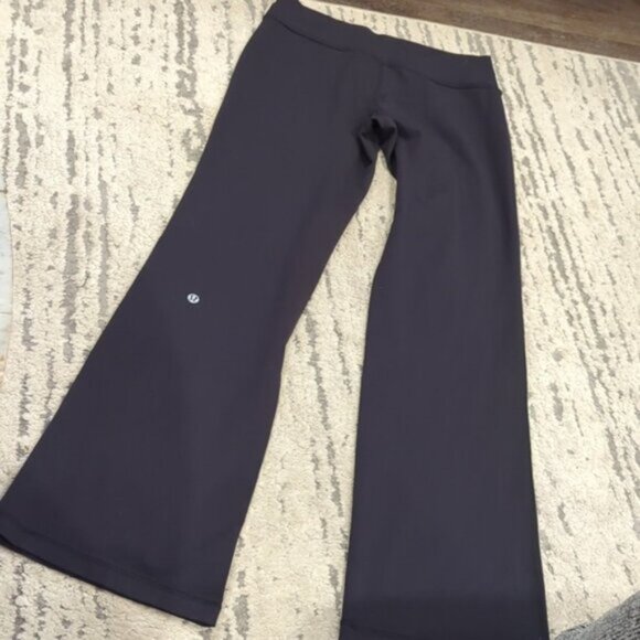 Lululemon Astro Pant Black EUC - Picture 12 of 13